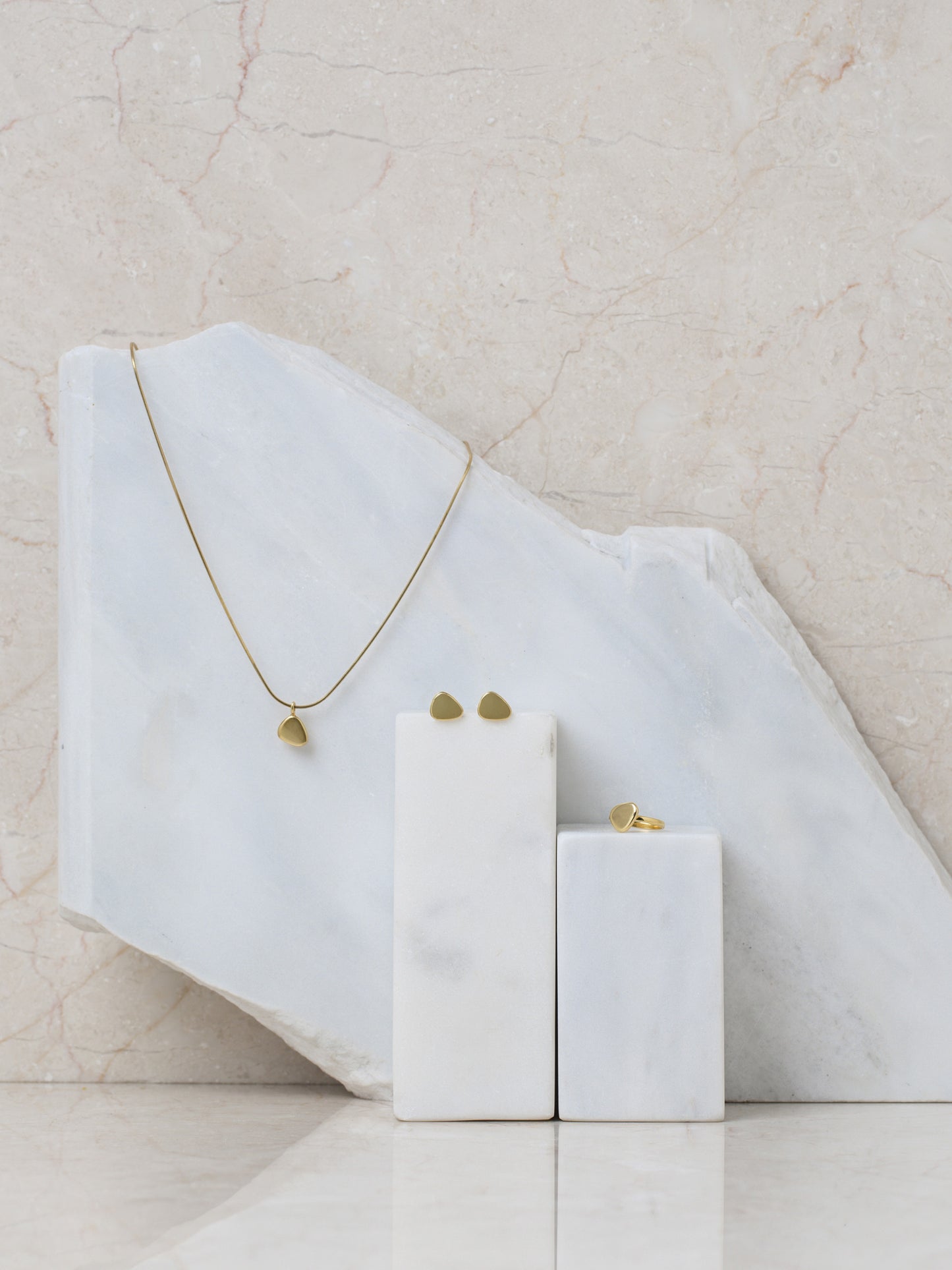 CHARACTERS / aich jewellery