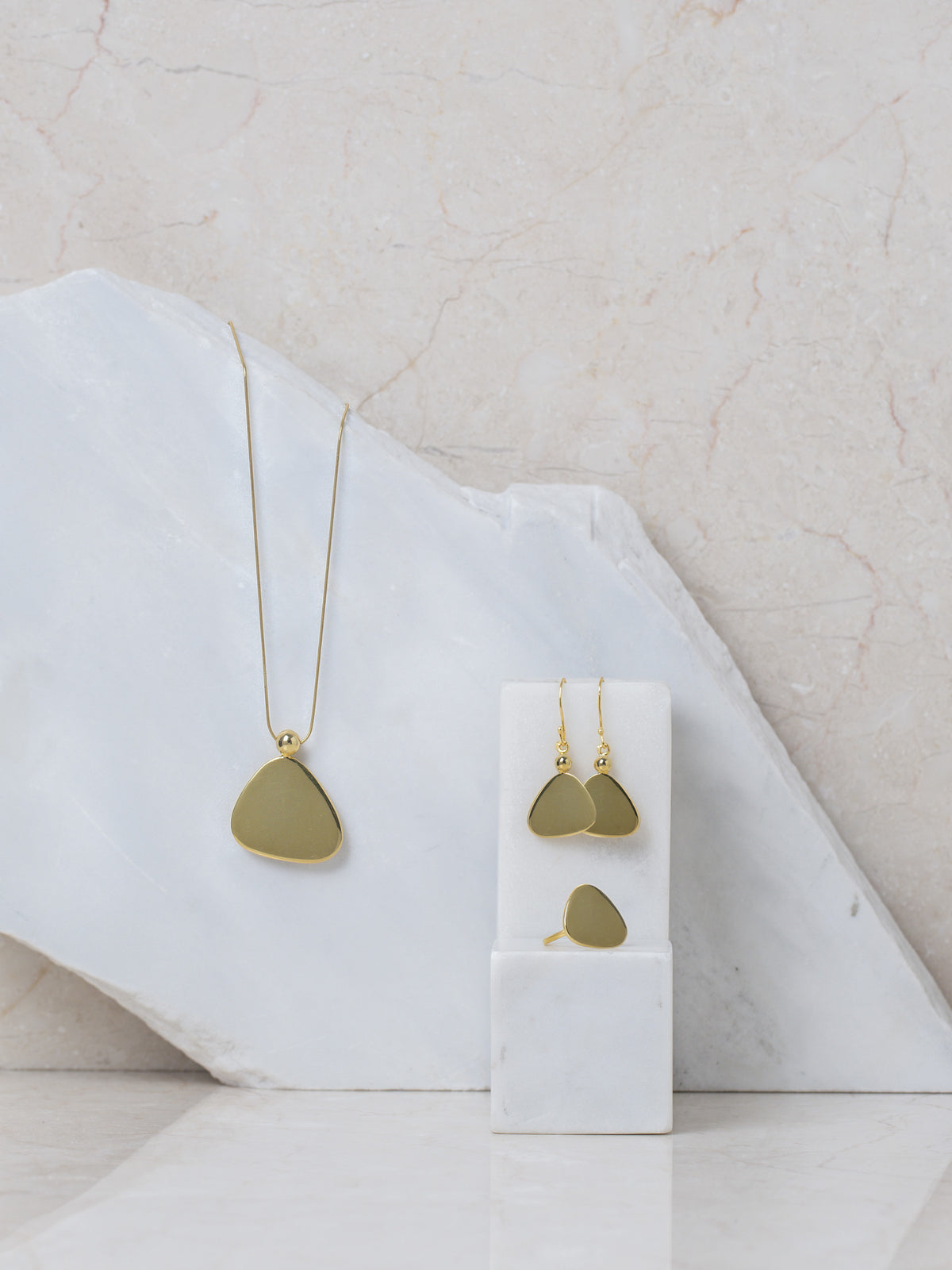 CHARACTERS / aich jewellery